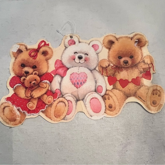Vintage Valentine’s Day Bear cardboard sign. Retro 90s vibes - Picture 6 of 8